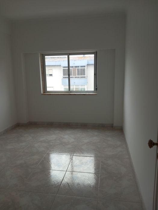 Apartamento T2- junto ao areporto Lisboa