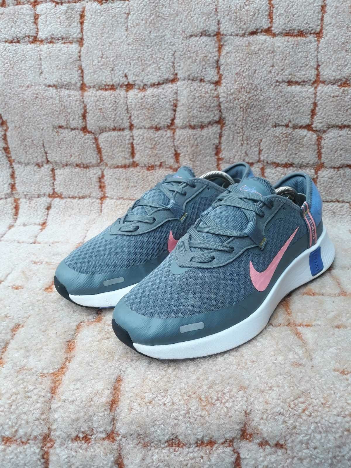 кроссовки Nike air