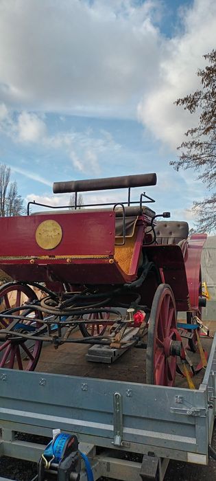 Dorożka, Powóz, Bryczka