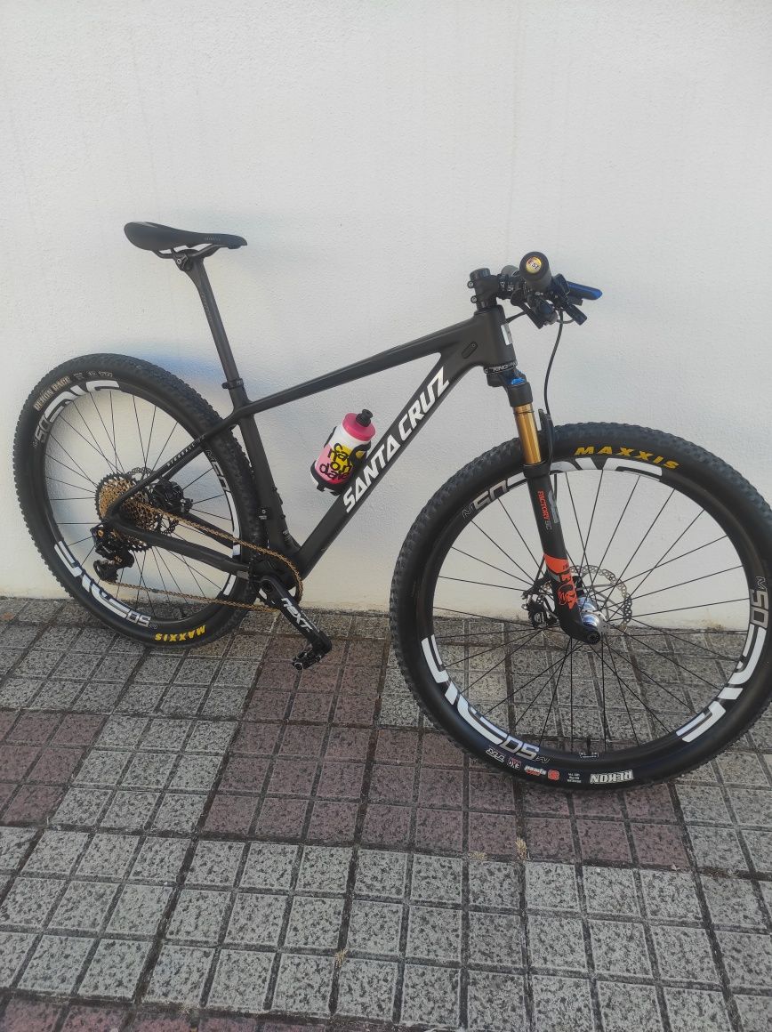 SANTA CRUZ - tamanho M