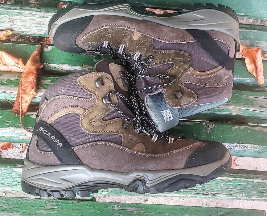 Трекинговые ботинки Scarpa подошва Vibram. внутри на. Gore Tex