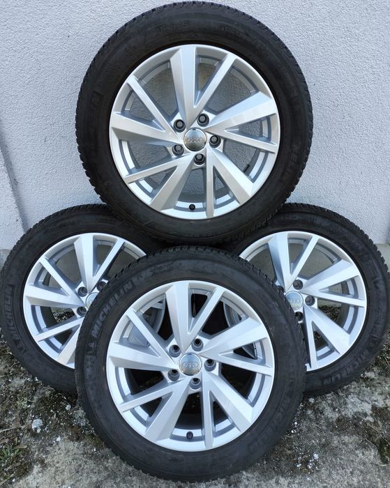 Felgi z oponami zimowymi Audi Q2 7x17 ET45 5X112