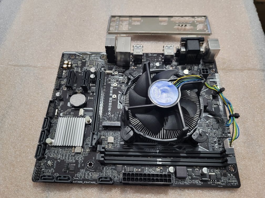 Комплект s1151 ASUS B250M-K + i5-6600K материнка і процесор