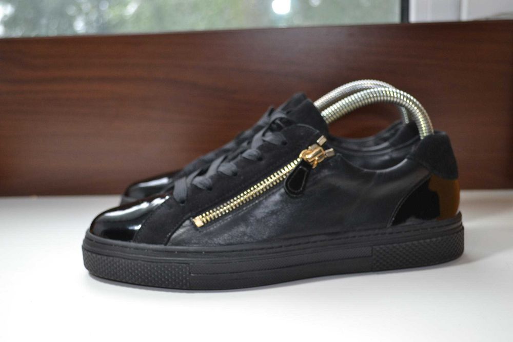 Hassia shoes 38р кожаные сникерсы кроссовки туфли