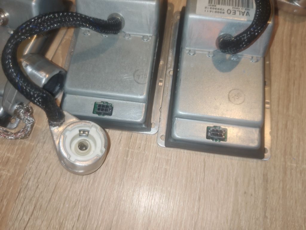 Przetwornica xenon ksenon Audi a4 b5 a4 b6 valeo