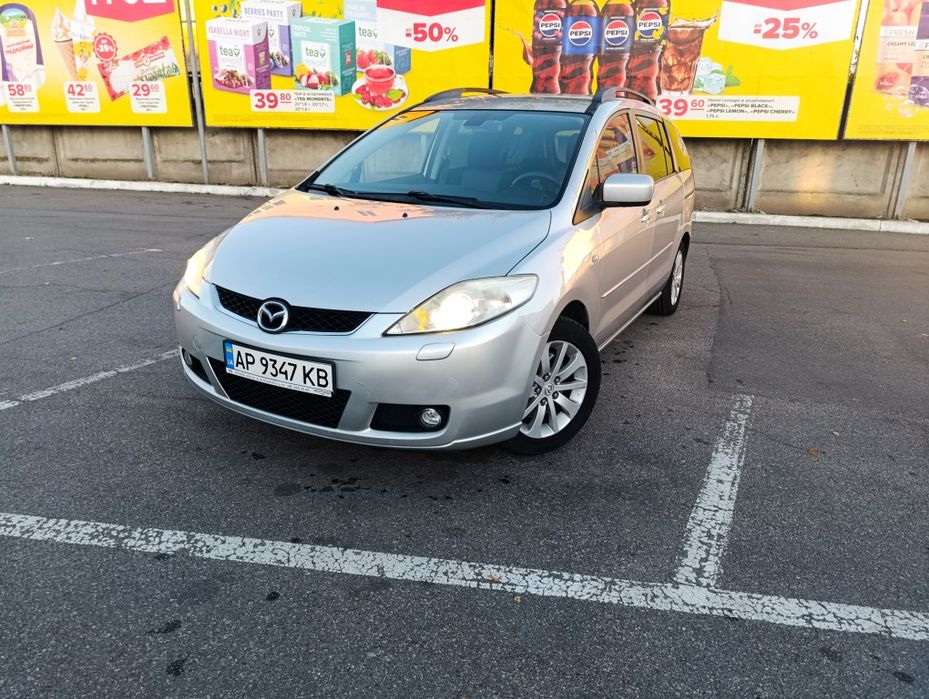 Мазда 5 2006 року з 2.0 дизельним двигуном