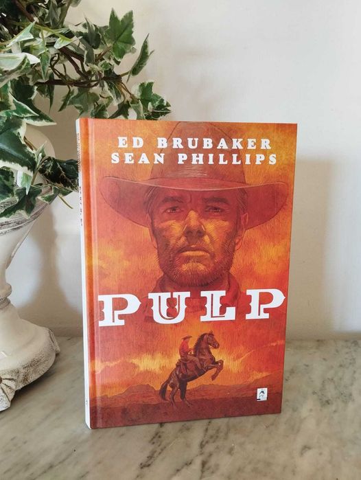 Livro "PULP" - Ed Brubaker / Sean Phillips