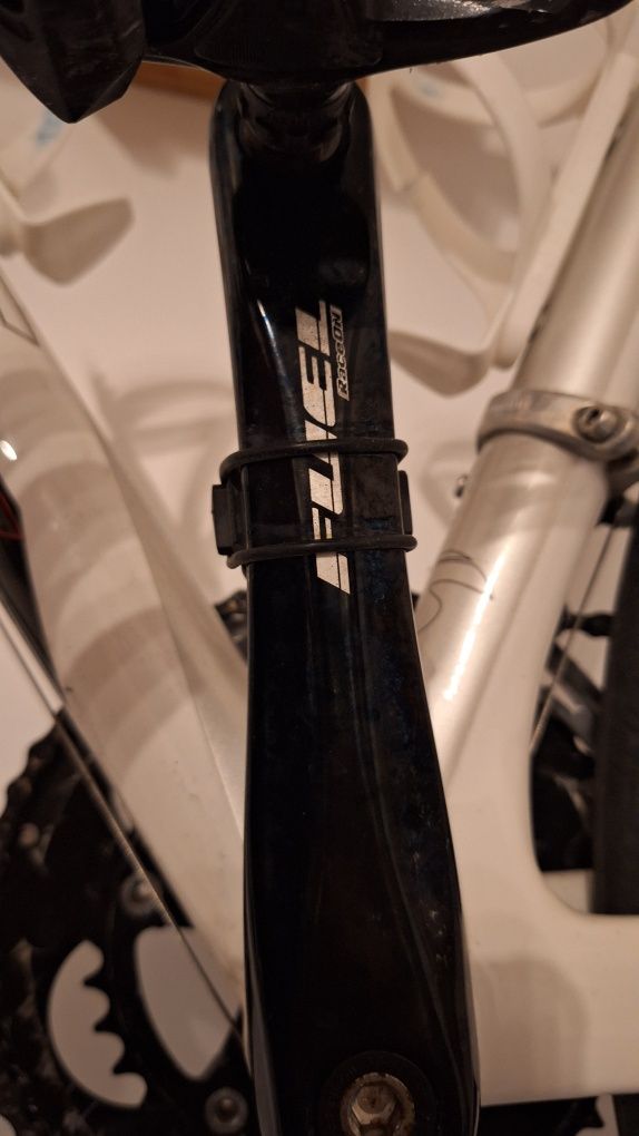 Stevens SCF full Carbono