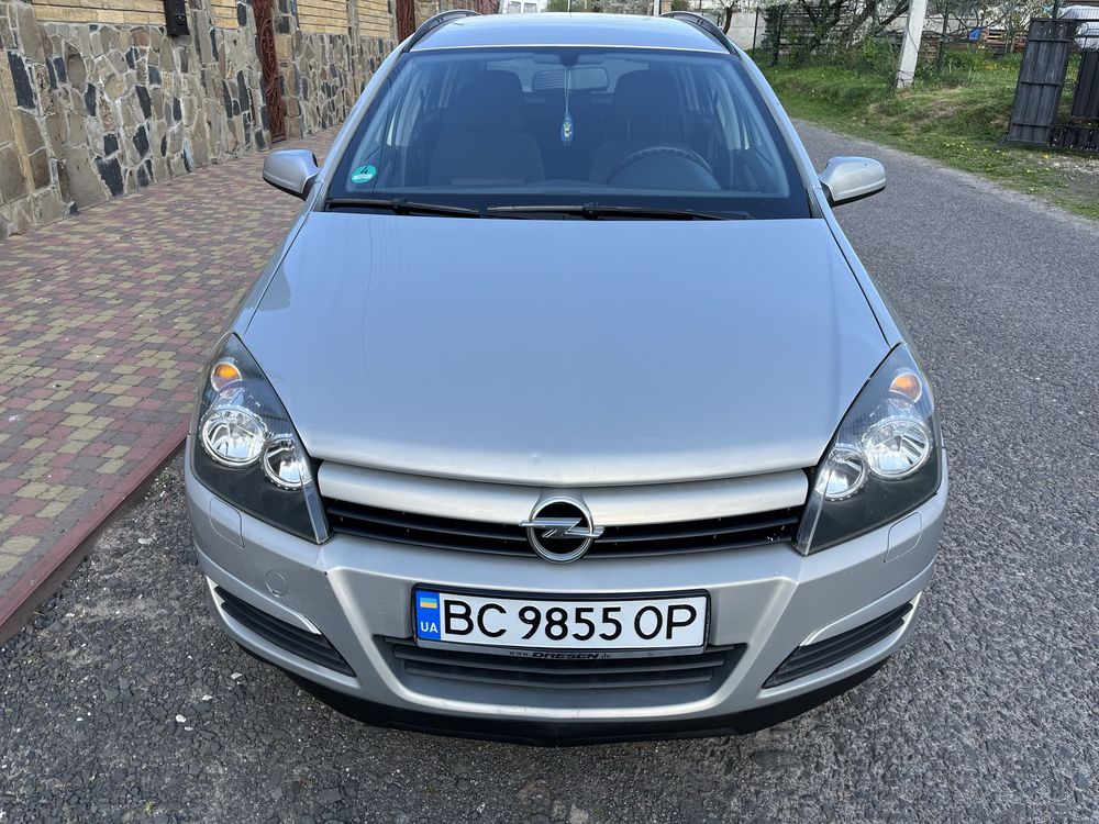 Opel Astra 1.6 бенз