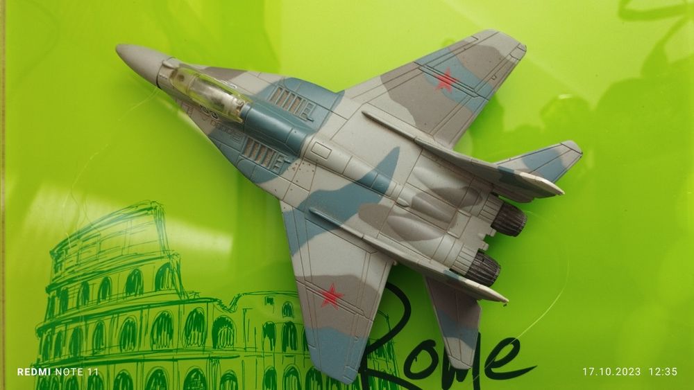 Авиамодели.Сборные,крепкие,цветные...