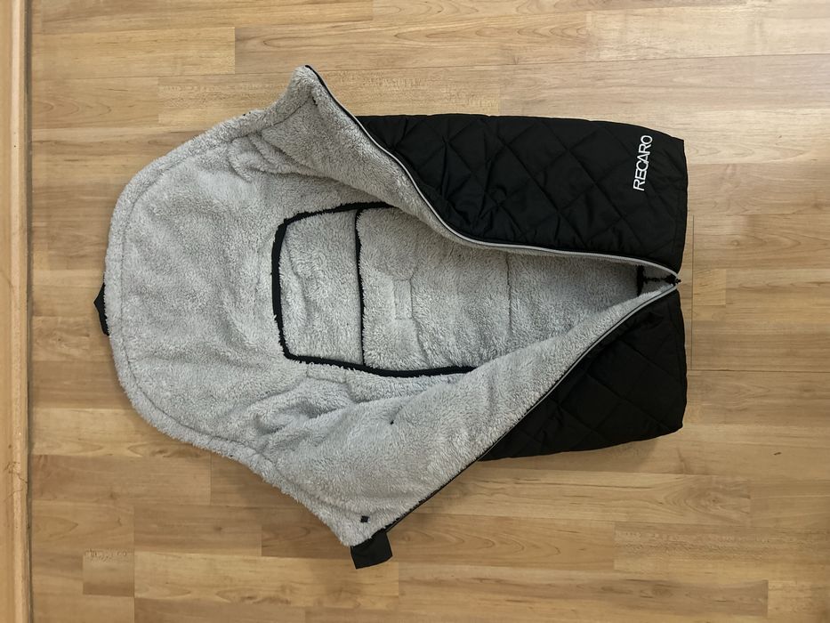 Recaro śpiworek do wózka na suwak rozpinany