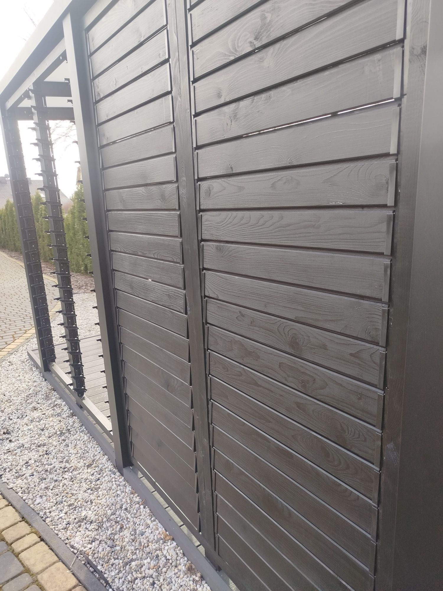 Żaluzje ogrodowe deski shutters ruchome deseczki