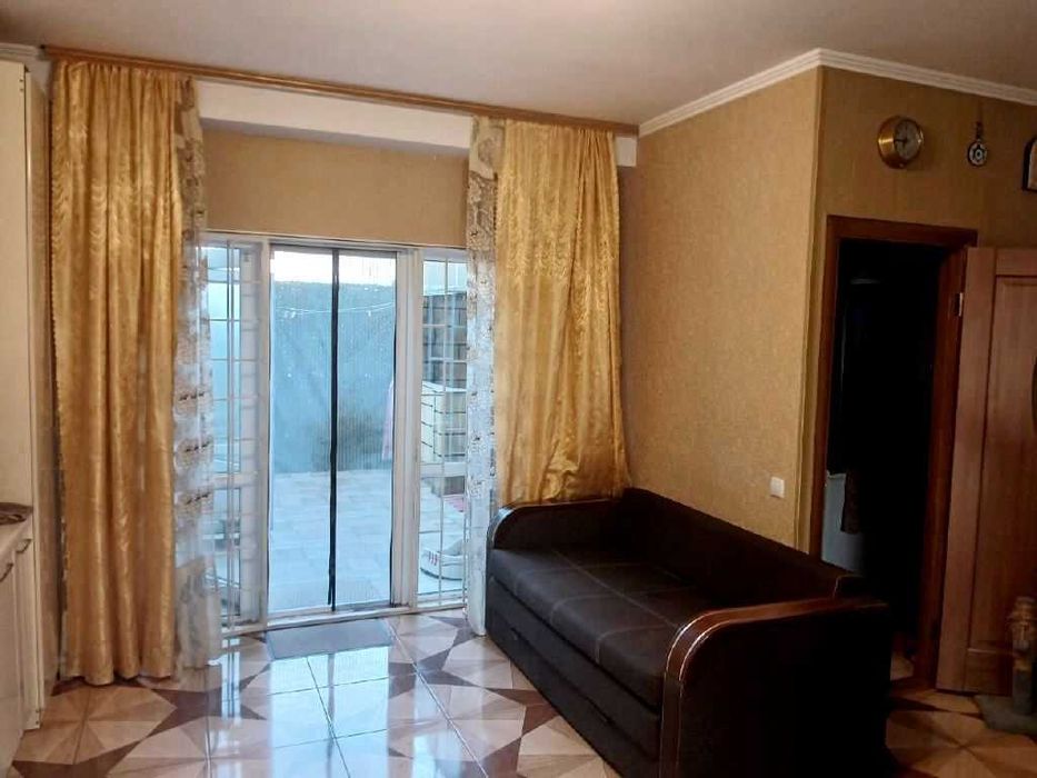 Новый таунхаус с ремонтом и мебелью в Лесках!