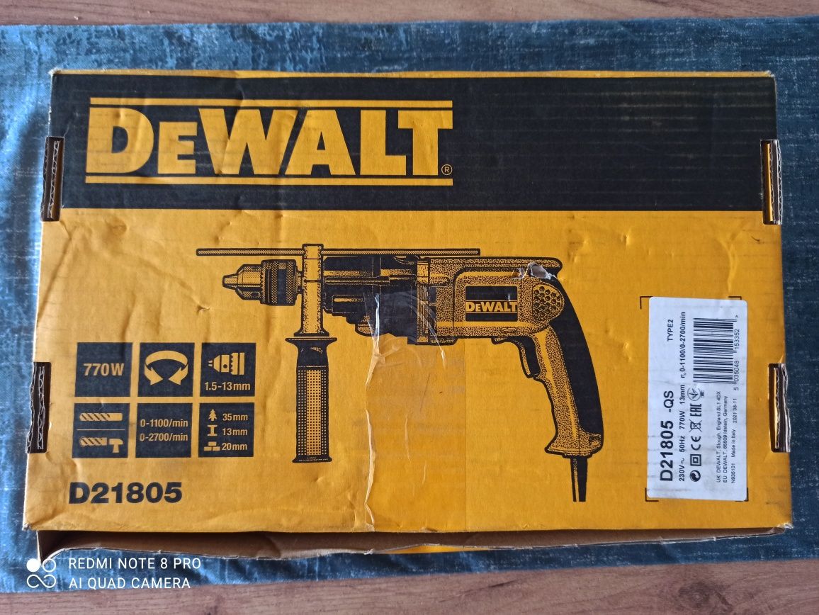 Wiertarka udarowa DeWalt 230 V 770 W