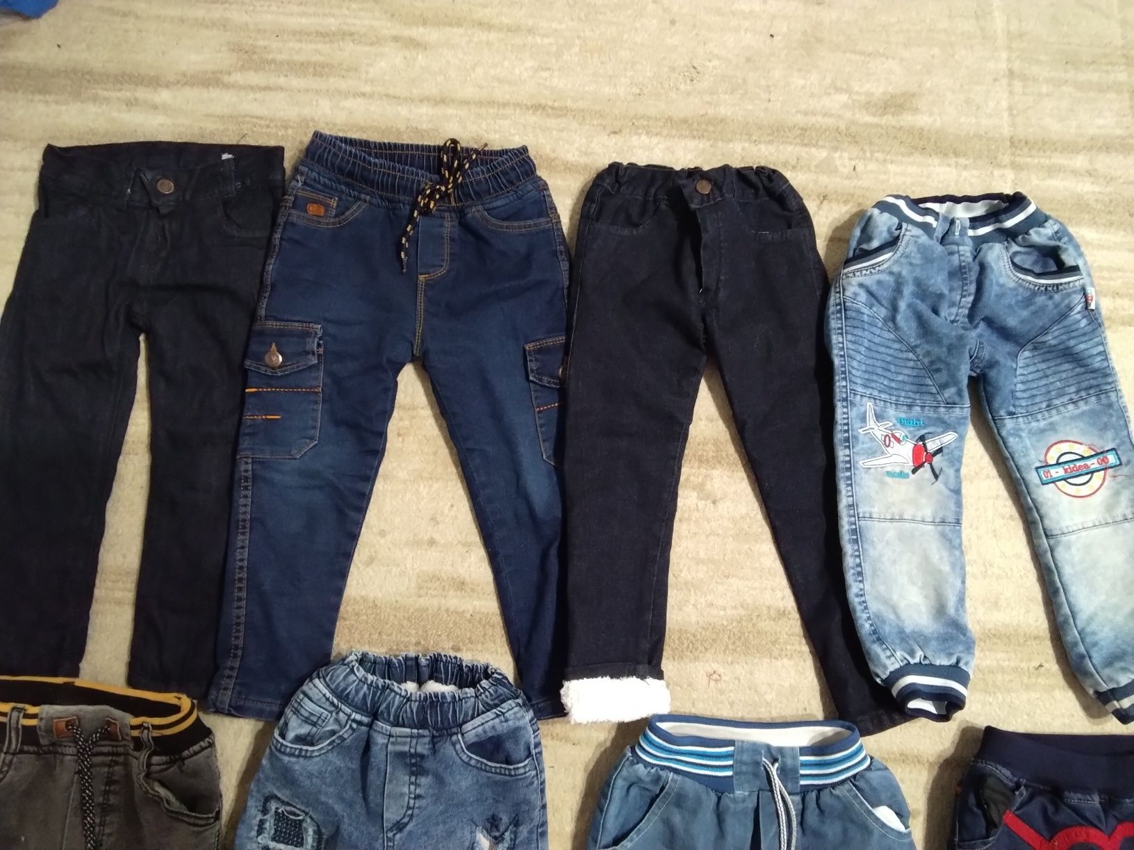 Продам зимові джинси для хлопчика