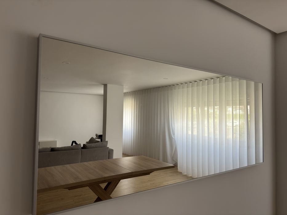 Espelho HOVET com Moldura em Alumínio