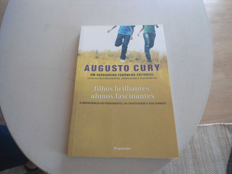 Filhos Brilhantes, alunos fascinantes por Augusto Cury