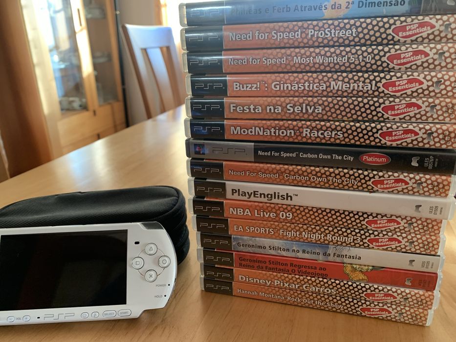 Consola PSP com jogos incluidos