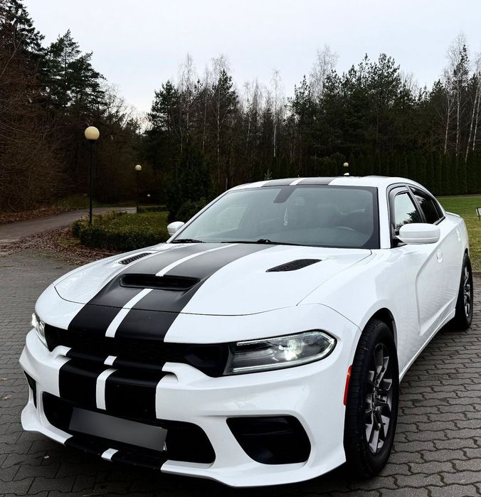 Dodge Charger 4X4/bardzo ładna/kompresor 500 koni/ zamiana