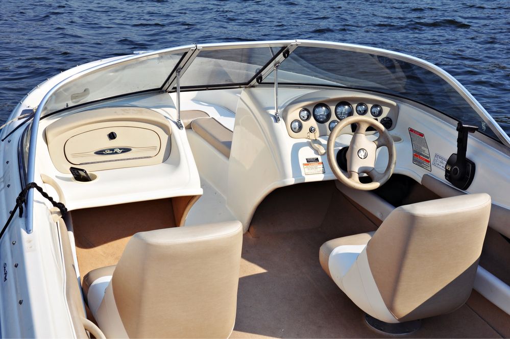 Barco Sea Ray c/ Novo