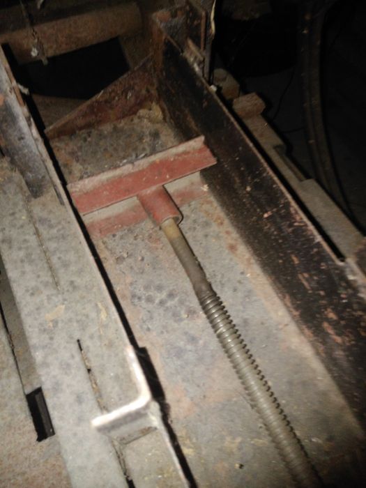 Maszyna sieczkarnia do cięcia ziół tytoniu