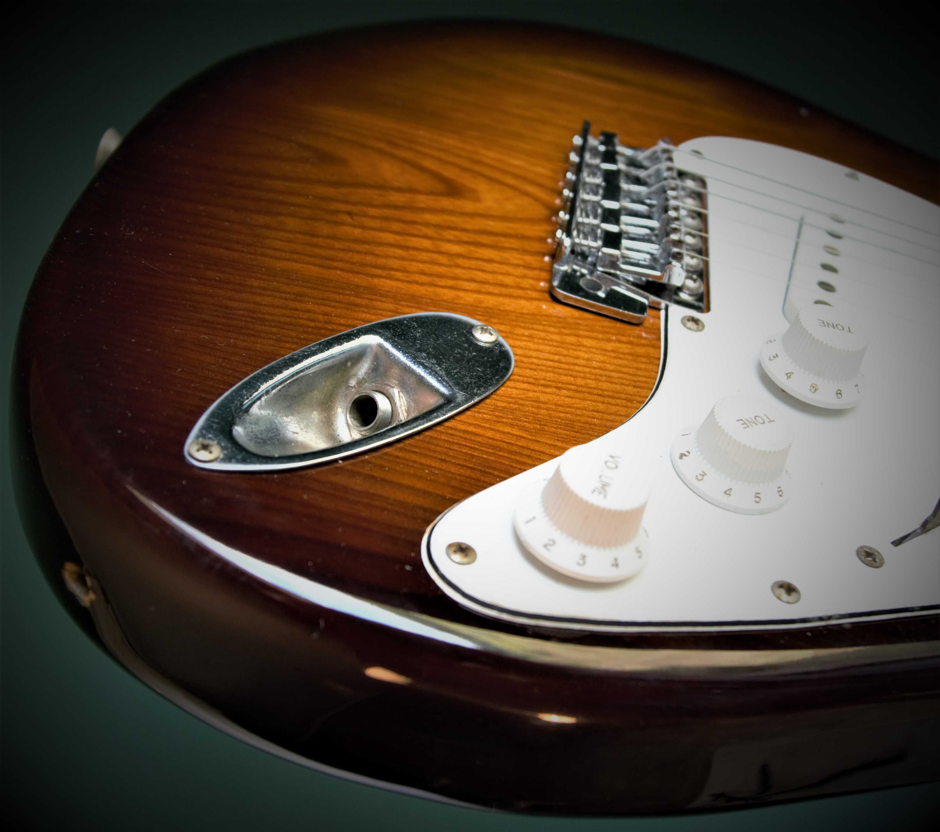 Burny custom stratocaster FERNANDES FPH-60,  1976 rok