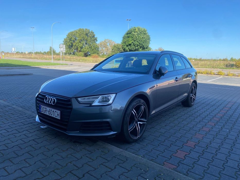 Audi A4 Audi A4 B9 8W Avant 2016