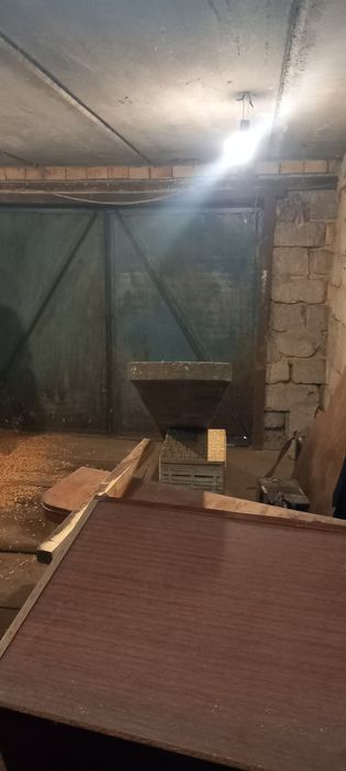 Продам дом 2эт.200м² р-н Романково  ул.Железняка 7сот.земли