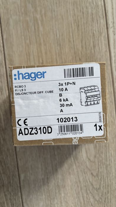 ADZ310D Wyłącznik różnicowoprądowy z członem nadprądowym 3x1P+N