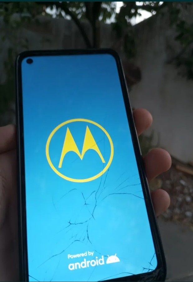 Moto g8 play 64gb