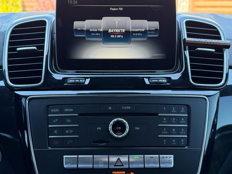 Mercedes-Benz GLE-Class 2018 Офіційний не Фарбований