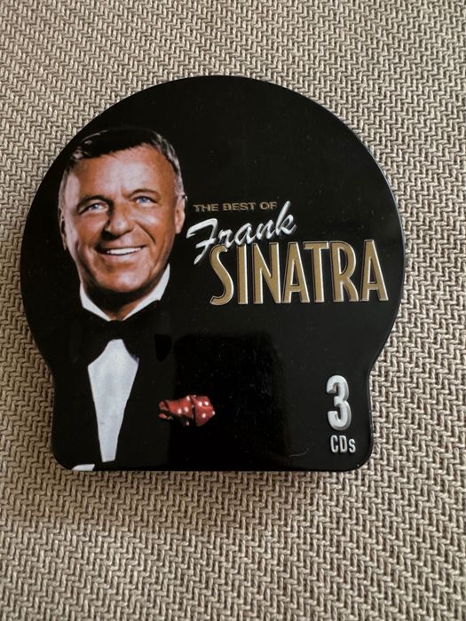 CD triplo Frank Sinatra com caixa