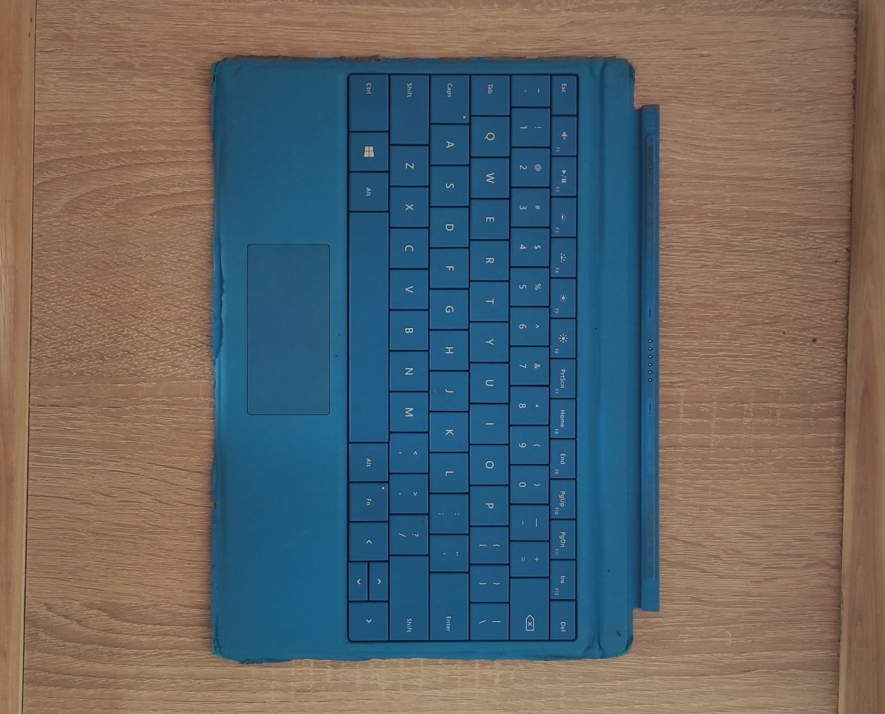 Продам клавиатуру на Microsoft Surface 3, Pro 3 1645, 1657