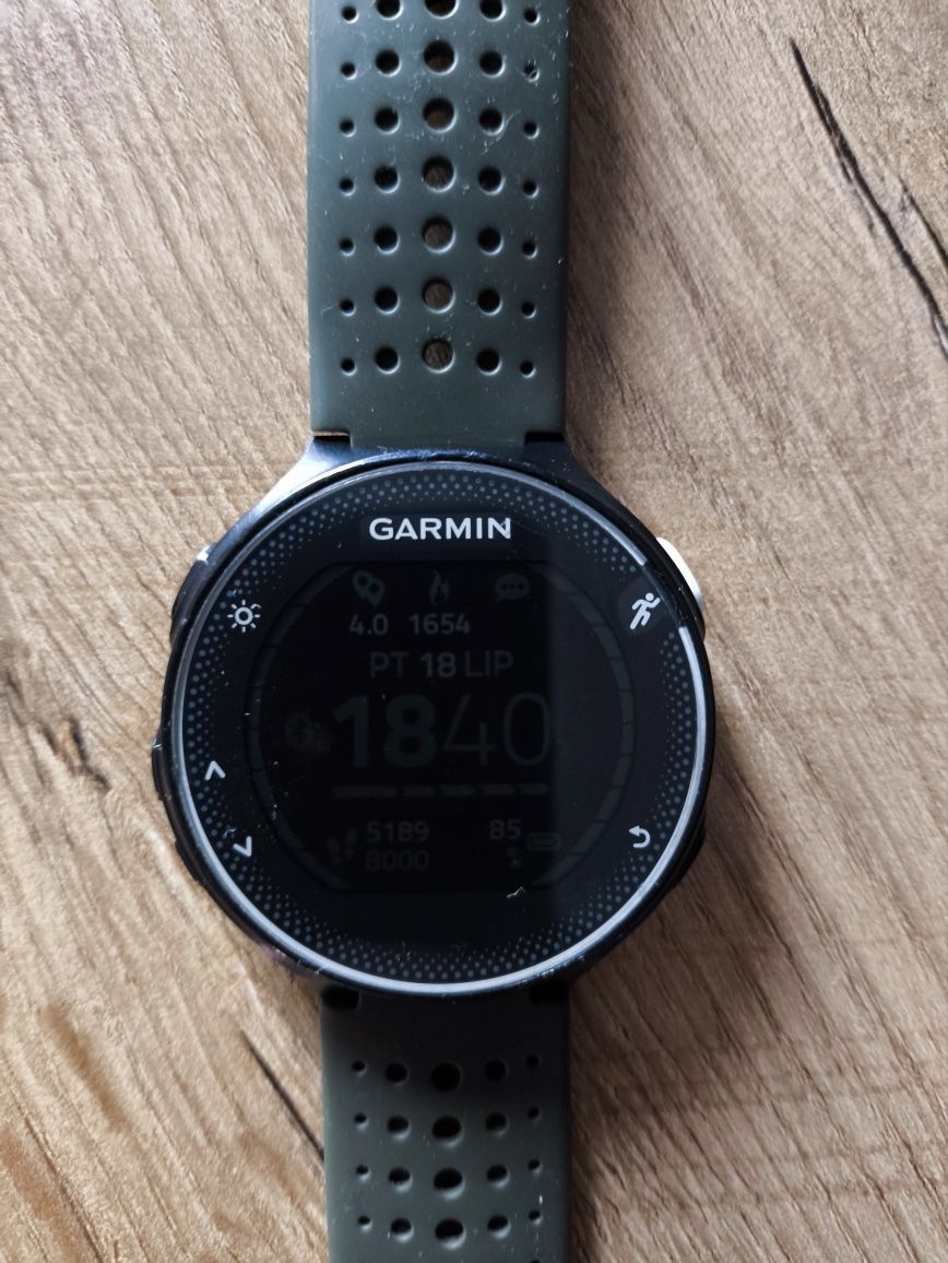 Garmin Forerunner 230