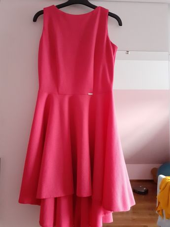 Sukienka Różowa dłuższy tył