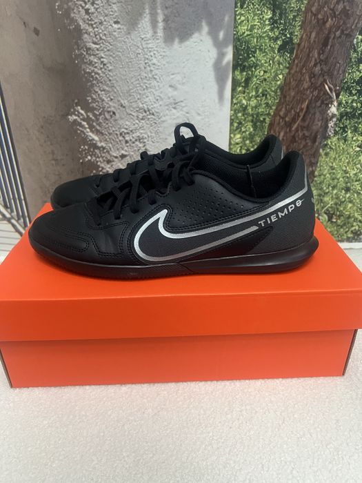 Buty Nike Tiempo