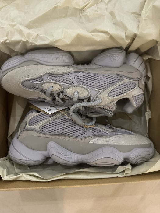 Продам Adidas Yeezy 500