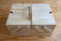 Caixa modular guarda trecos
