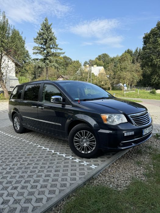 Chrysler Town And Country