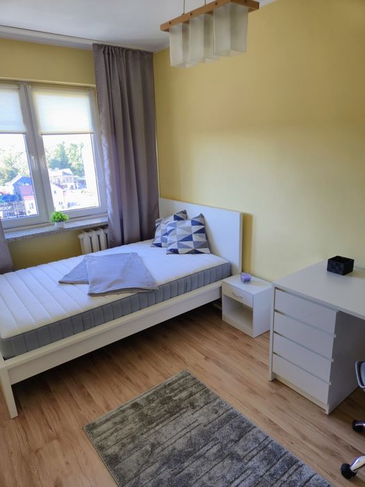 Wynajmę pokój w centrum, Legionowa 9 – Studentce lub młodej Pani