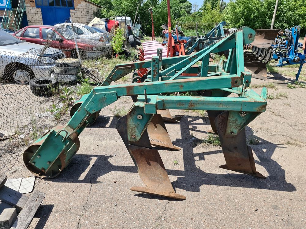 Глибокорозпушувач ГР-2.5, БІЛОЦЕРКІВМАЗ, стійка ПАРАПЛАУ, 2008 р.в.
