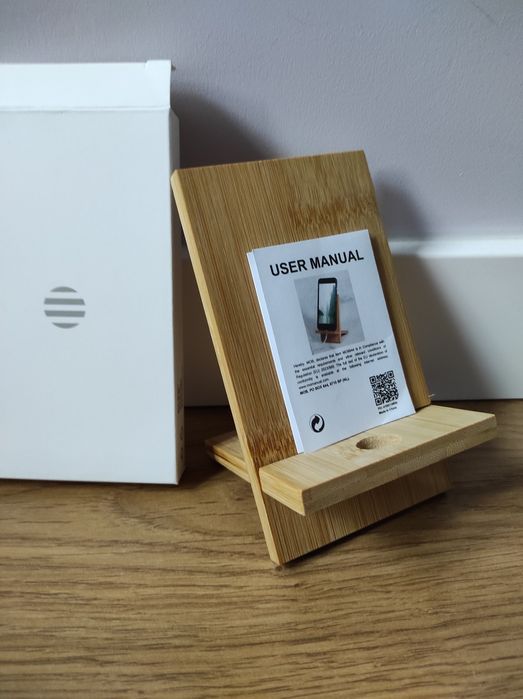 Nowa drewniana podstawka pod telefon stojak na telefon