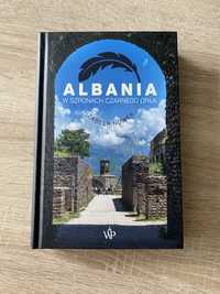 Albania w szponach czarnego orła książka Izabela nowek