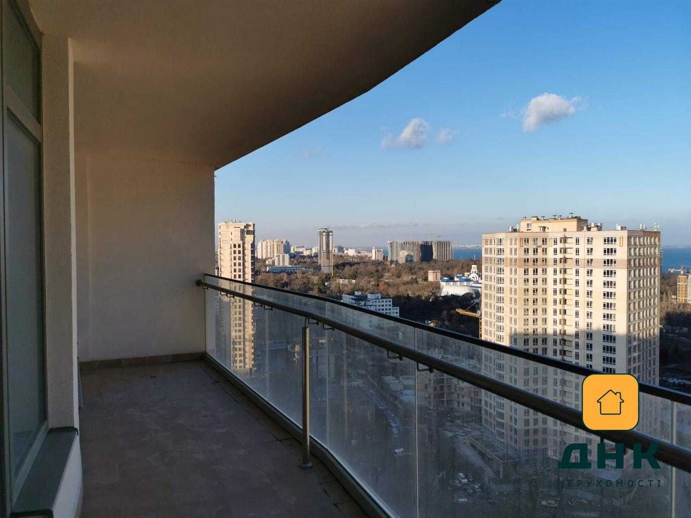 Трехкомнатная квартира с двумя террасами, 120 кв.м., большая гостиная