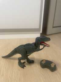 Динозавр Тиранозавр на радіокеруванні