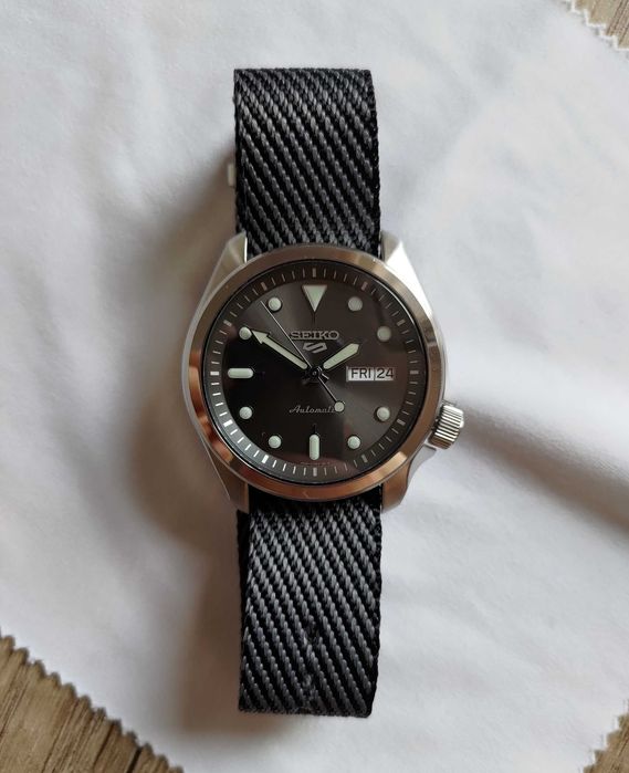 Zegarek męski Seiko 5 DressKX automat szafir pasek