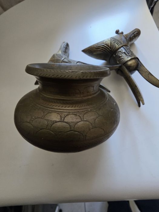 2 świeczniki i wazonik