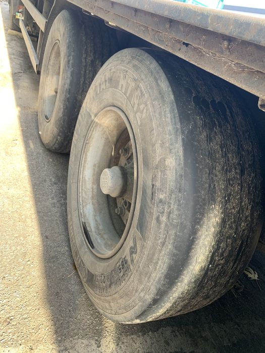 Продам напівпричіп, тент, штора, площадка