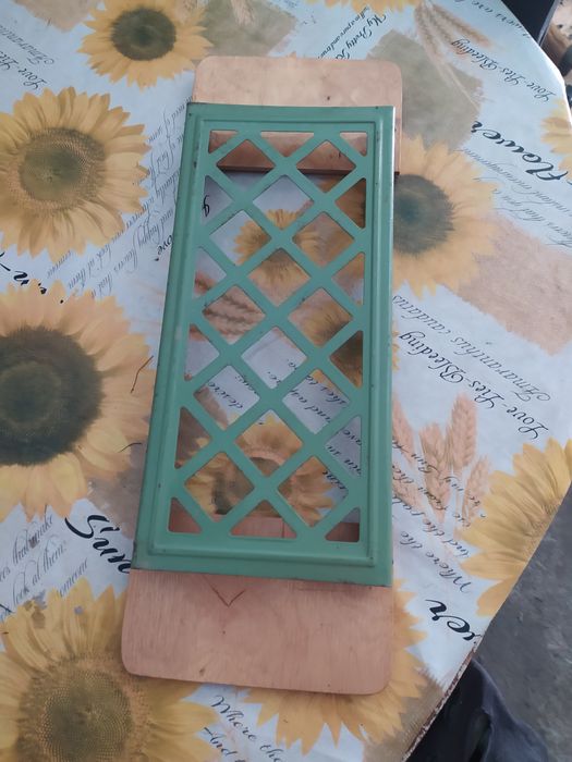 Іграшкове ліжко для ляльок