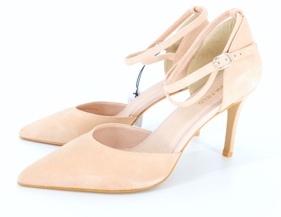 Czółenka beżowe na szpilce Anna Field 39